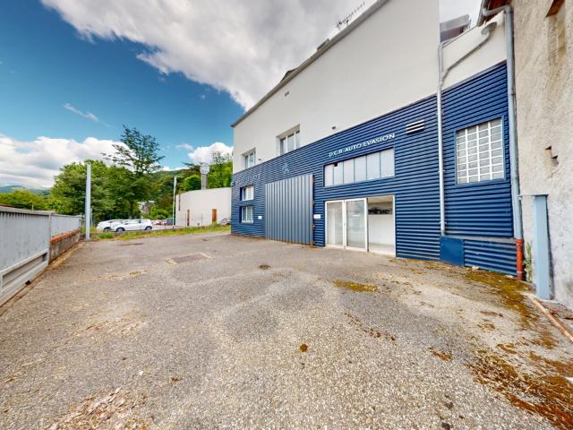 Local commercial Gieres 268,5 m2
