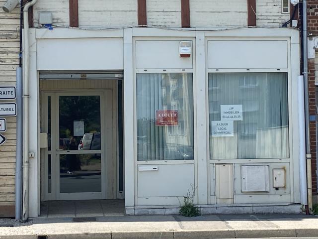 LOCAL COMMERCIAL HYPER CENTRE