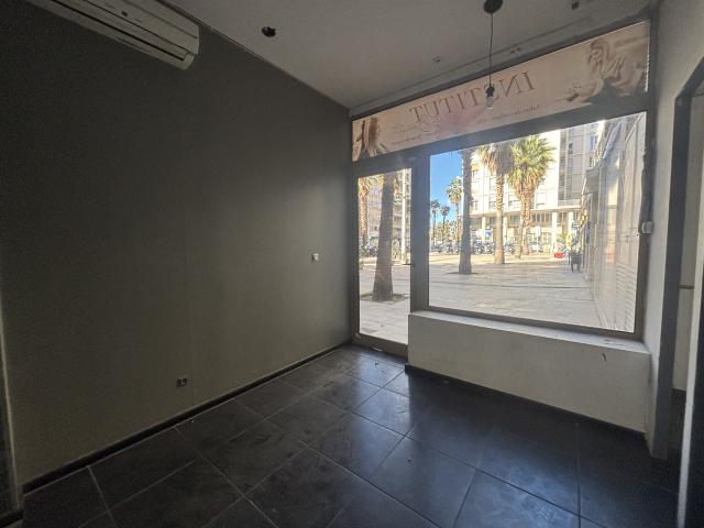 LOCAL COMMERCIAL PLACE GAMBETTA TOULON