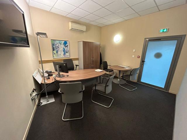 Local commercial Poitiers Centre 167.13 m²