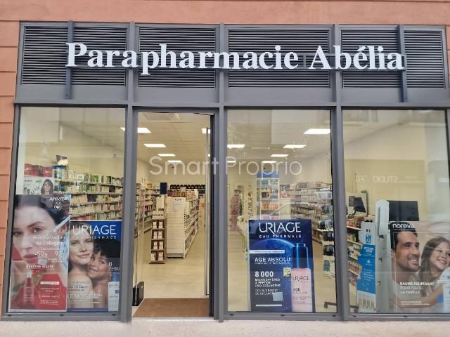 Local commercial prêt à exploiter bail tous commerces 110 m2 faible consommation énergétique