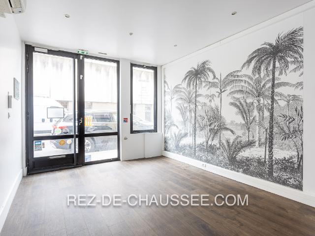 LOCAL COMMERCIAL RDC + 1ER ETAGE RUE DE VANVES