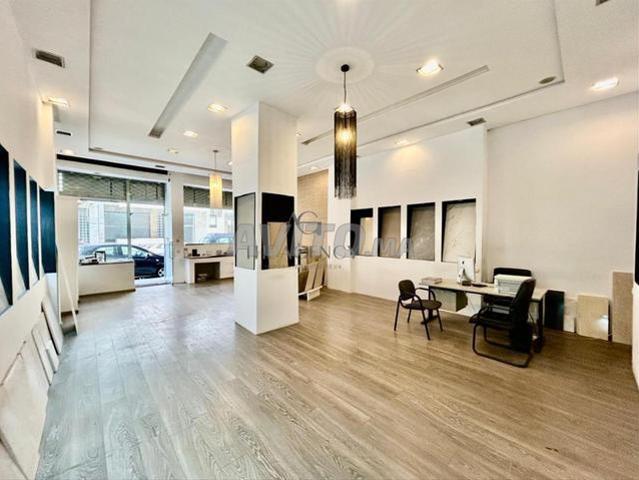Local Commercial RDC à vendre 115 m² à Casablanca