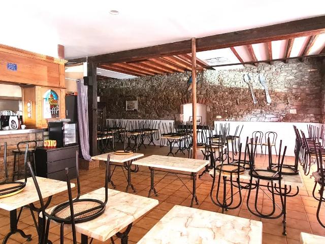 Local commercial Restaurant