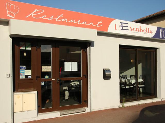 Local commercial, restaurant 81 m2 TOMBLAINE