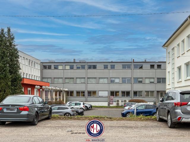 Local commercial Scy Chazelles 262.3 m2