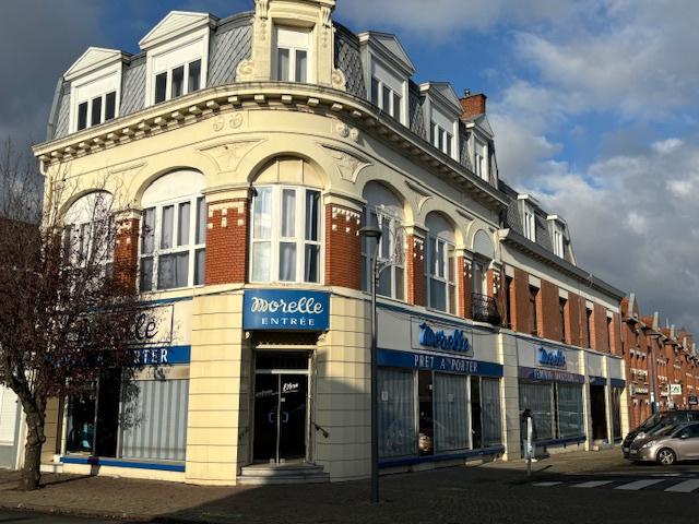 LOCAL COMMERCIAL SIN LE NOBLE PLEIN CENTRE