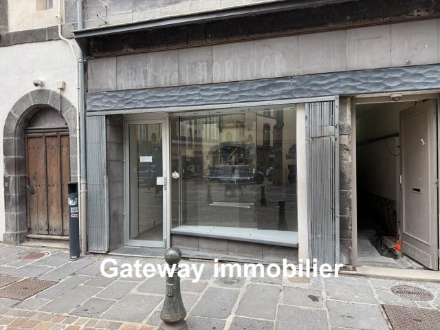 LOCAL COMMERCIAL sous bail en date du 1/9/2025 / D'ACTIVITÉ 23m2 à RIOM 63200