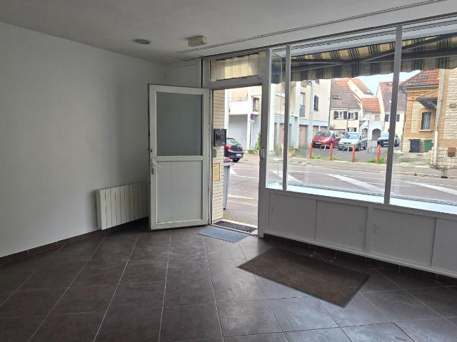 Local commercial Troyes 2 pièce s 40 m2