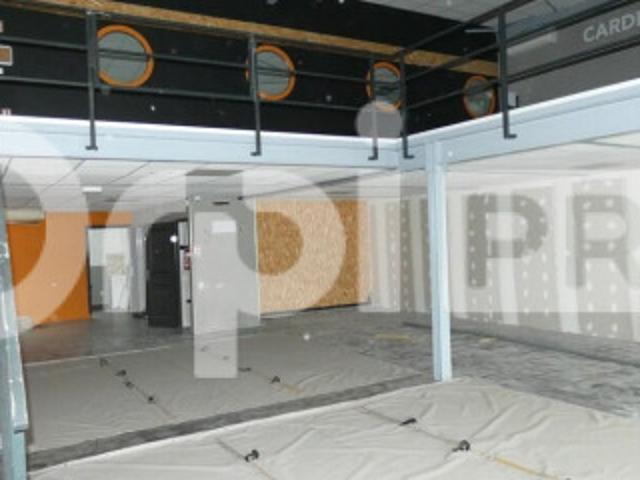 Local Commercial 550
