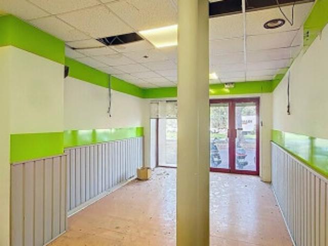 Local commercial 06000