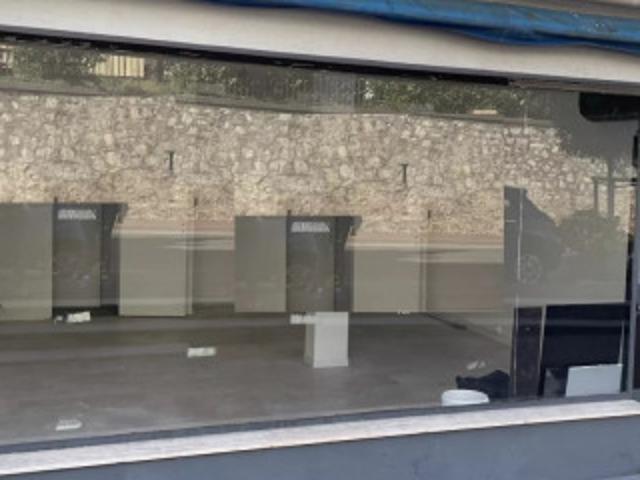 Local commercial 06400