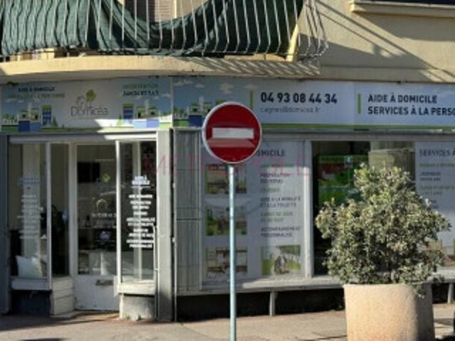 Local Commercial 28