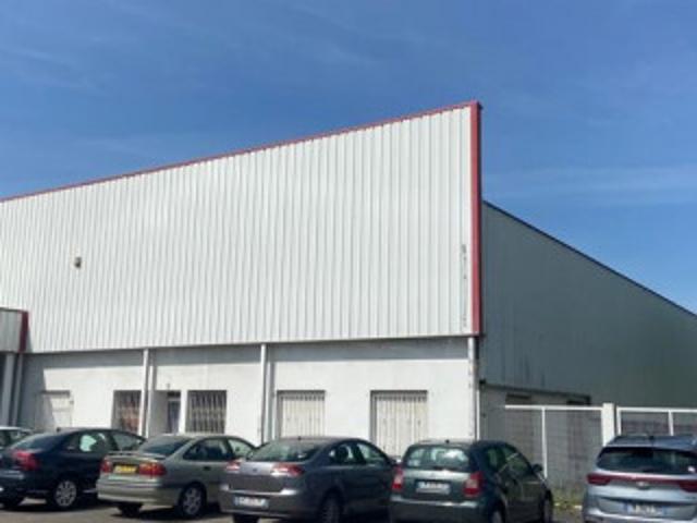 Local commercial 01000