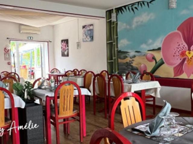 Local commercial 02210