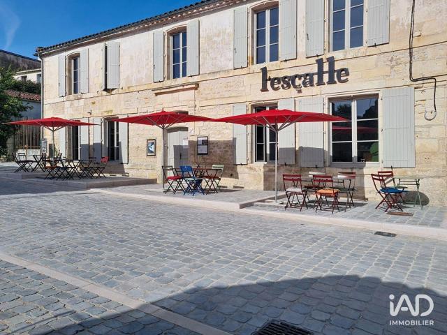 Local commercial 140 m²