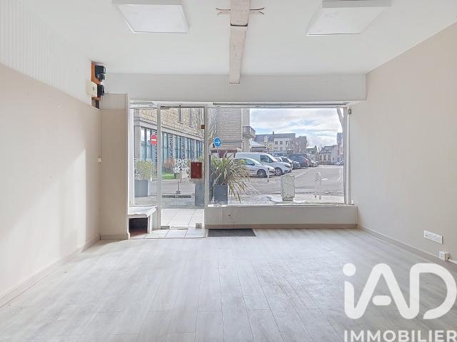 Local commercial 150 m²