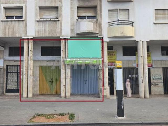 Local commercial 150m² Face tramway Lala meryem