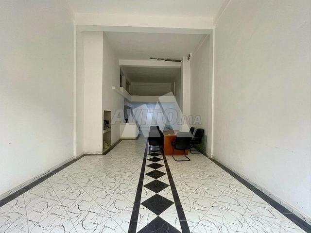 Local commercial 152m² vente Dar Bouazza MZ 537816