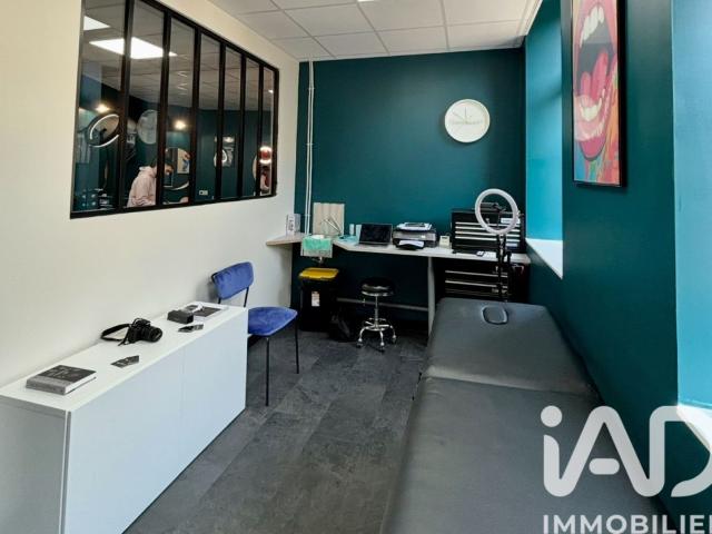 Local commercial 160 m²