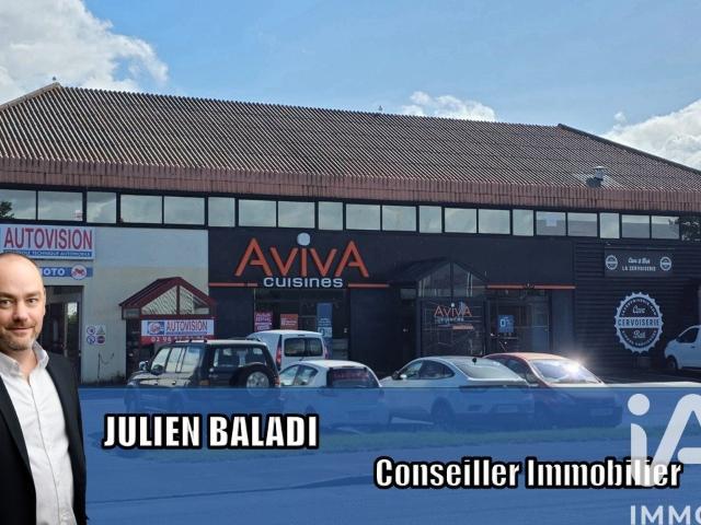 Local commercial 171 m²