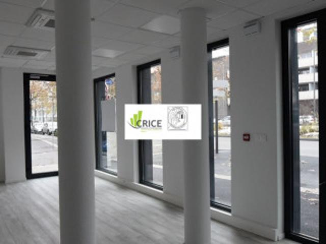 Local commercial 17600