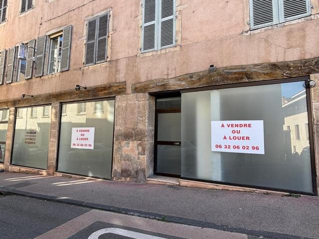 Local commercial 184 m²