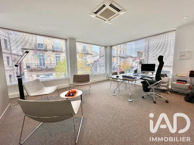 Local commercial 185 m²
