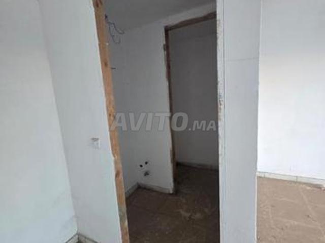 Local commercial 18 m² – Sala Al Jadida