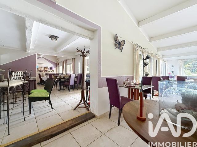 Local commercial 190 m²