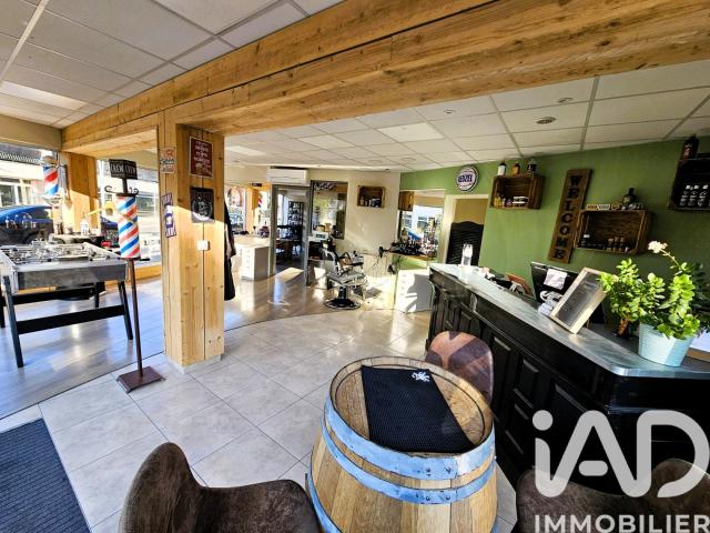Local commercial 103 m²
