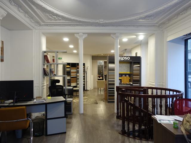 LOCAL COMMERCIAL 105.20 M2 PARIS 17