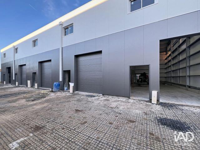 Local commercial 121 m²
