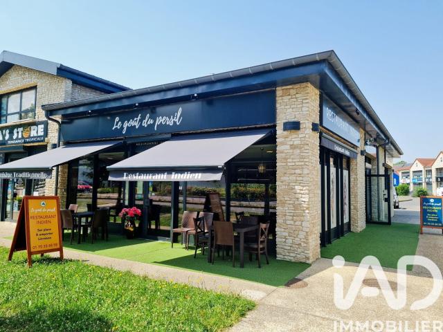 Local commercial 121 m²
