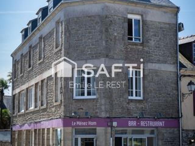 Local commercial 127m2 PLOMODIERN