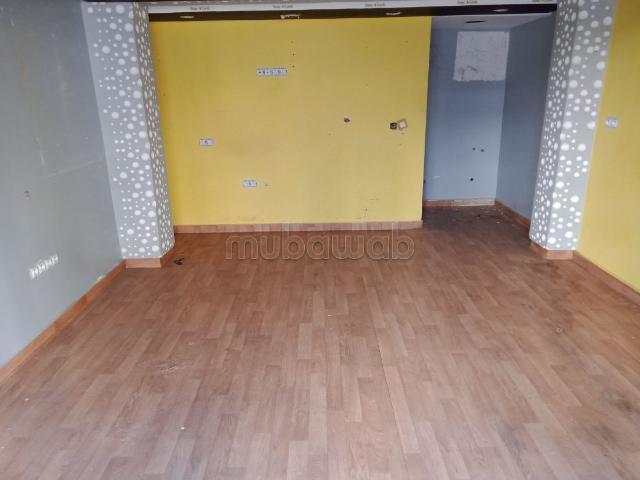 Local commercial 128 M2 à louer à Hassan Rabat