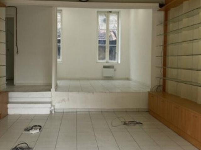 Local commercial 13004