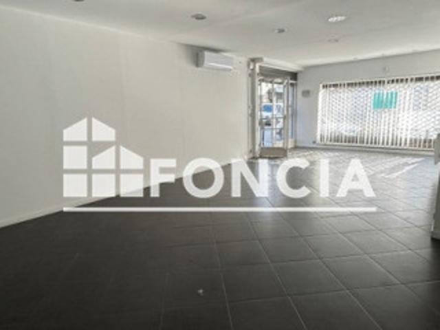 Local Commercial 54