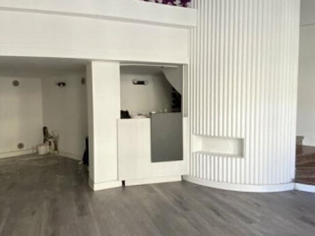 Local commercial 13006