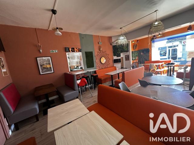 Local commercial 130 m²