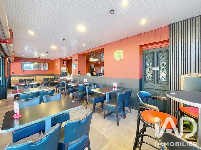 Local commercial 130 m²