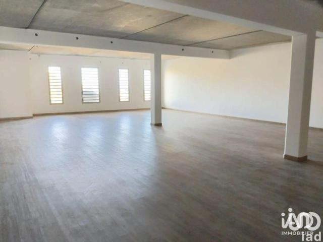 Local commercial 131 m²