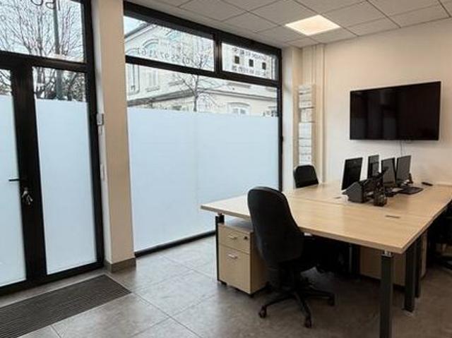 Local commercial 135 m2 Saint Maur Des Fossés