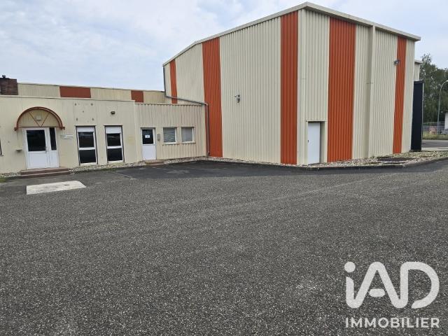 Local commercial 1 400 m²