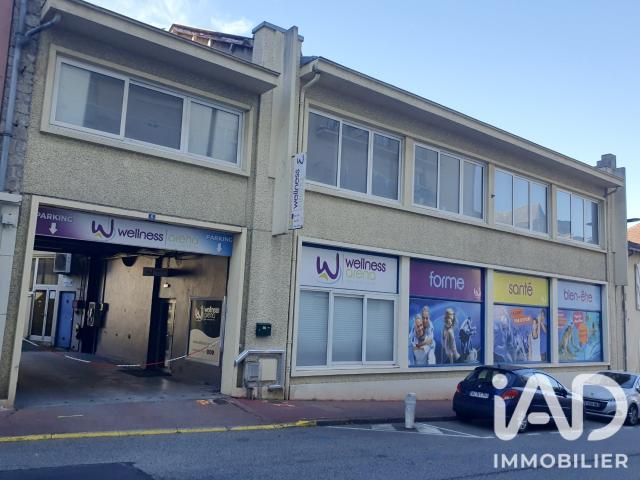 Local commercial 1 400 m²