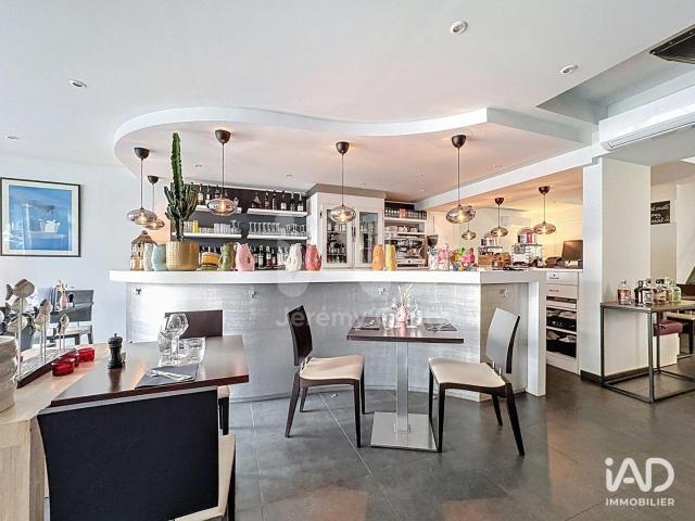 Local commercial 260 m²