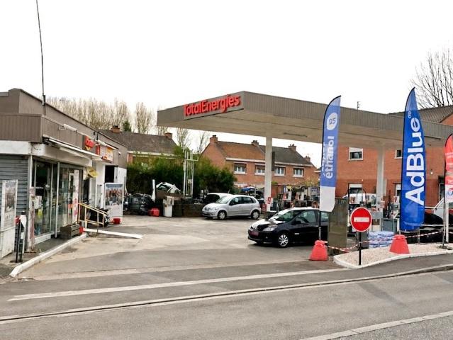 Local commercial 265 m²