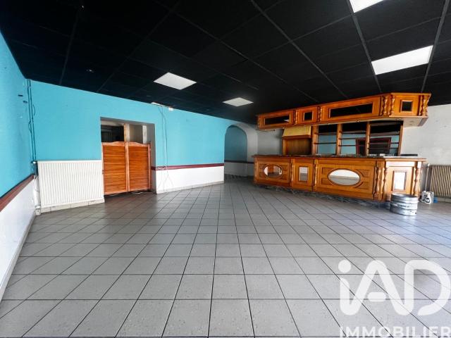 Local commercial 274 m²