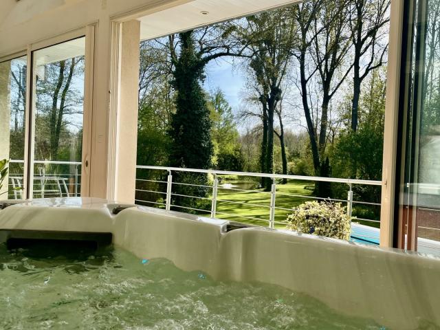 Local commercial 280 m²