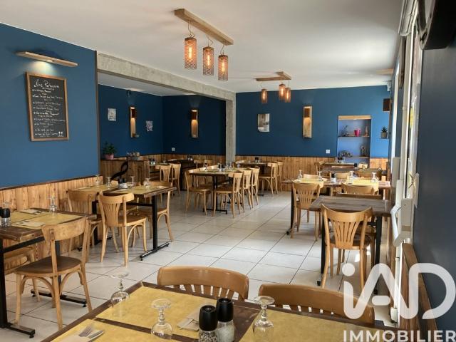 Local commercial 200 m²